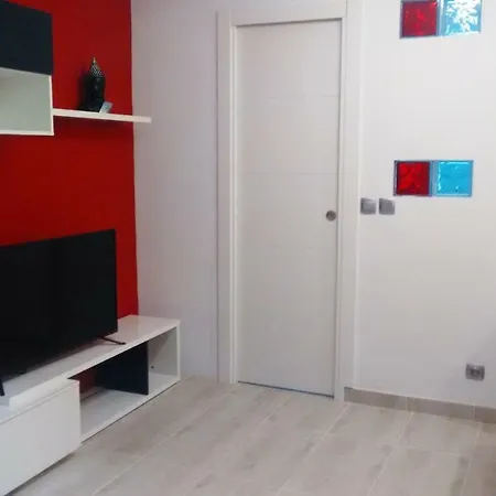 Apartamento Playa Levante * ベニドルム